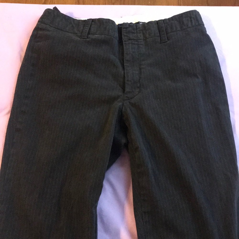 Gap size 4 pin stripe dress pants! GUC!!